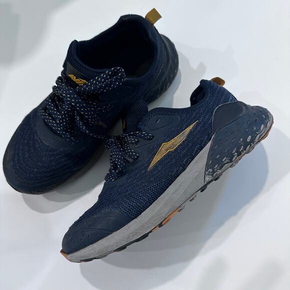 Avia athletic shoes boys size 2 - Picture 4 of 8